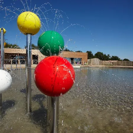 Nature Holiday's Domaine Du Pre - Officiel