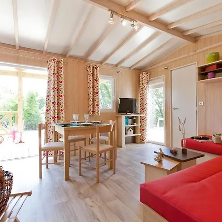 Nature Holiday's Domaine Du Pre - Officiel 4*